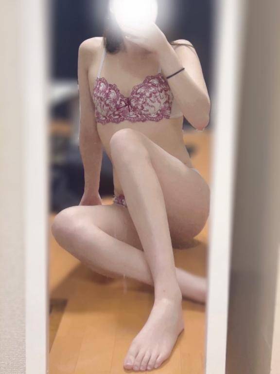 ゆりな