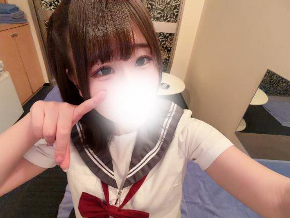 にこ