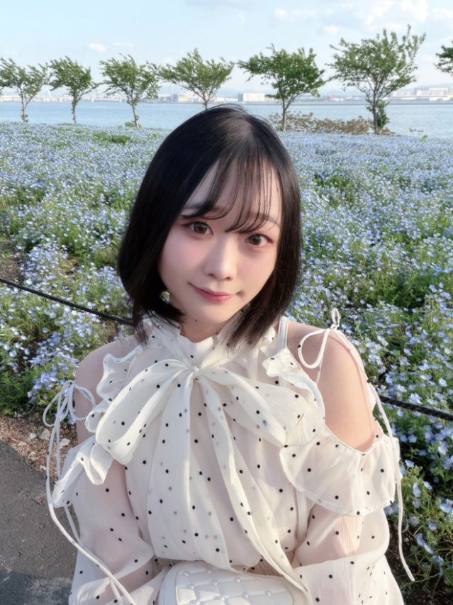 てぃな