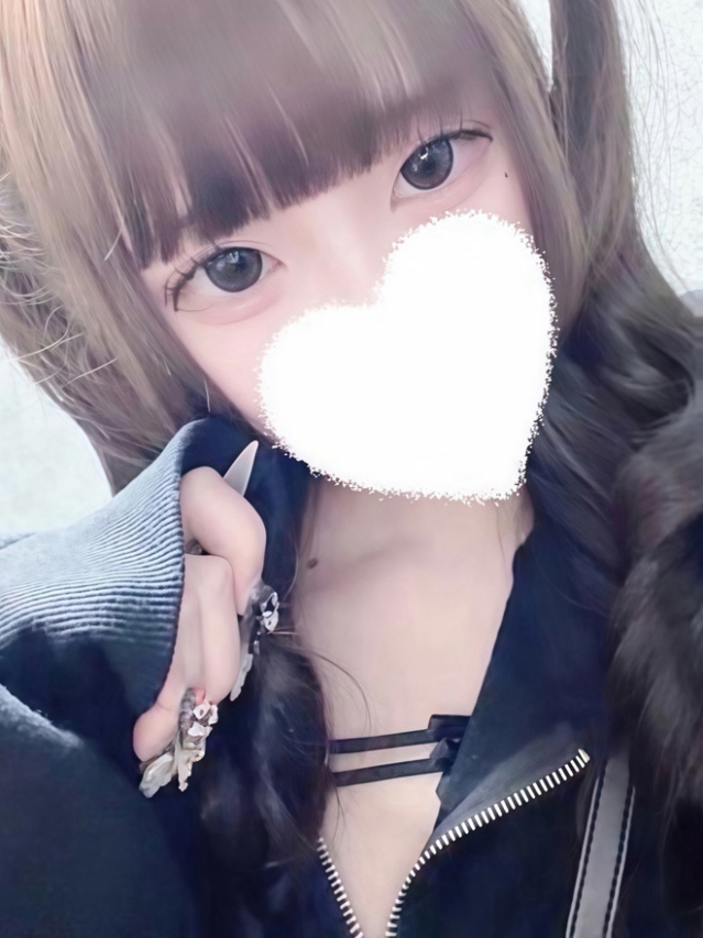 ゆりあ