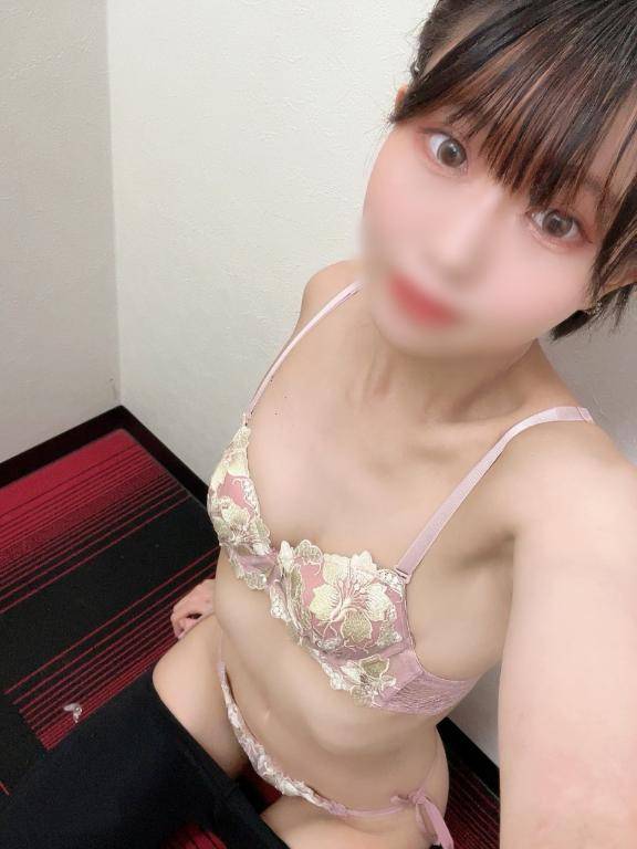 たくさんえっ〇な御奉仕したいの、、、///??