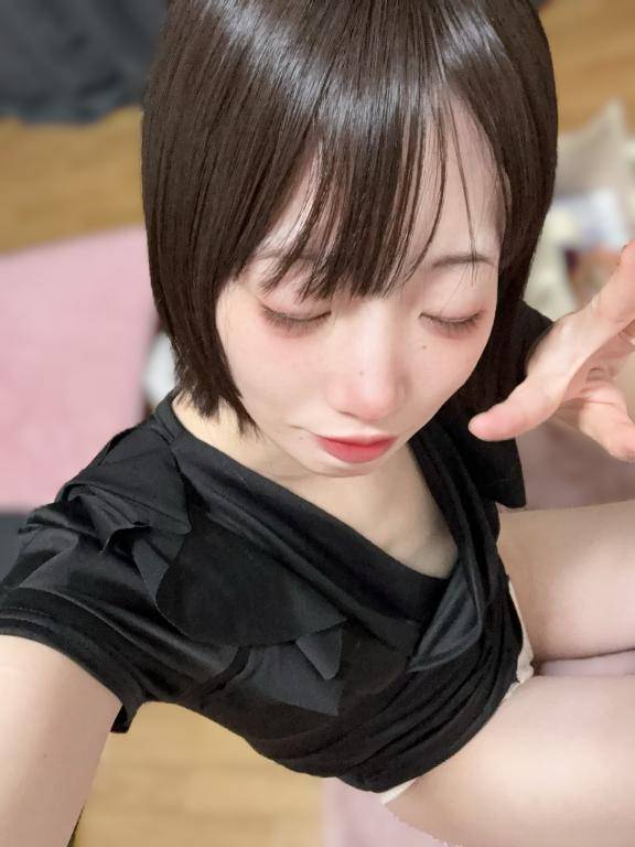 パンツ何色？??