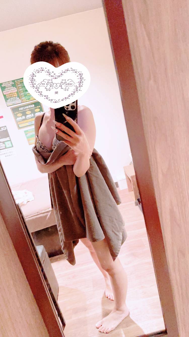 ２０時から出勤╰(*´︶`*)╯♡