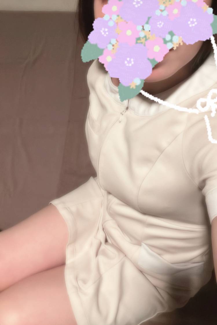 出勤してます🐰