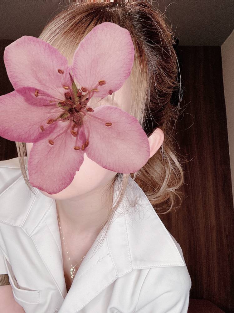 出勤してます╰(*´︶`*)╯♡