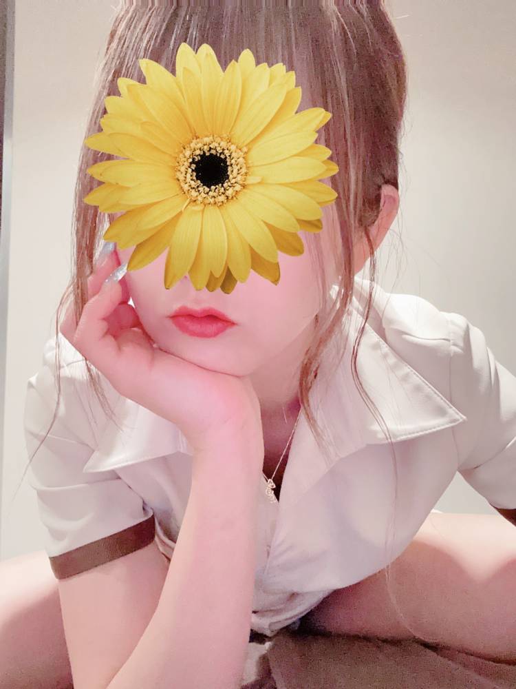 ２０時からいます╰(*´︶`*)╯♡