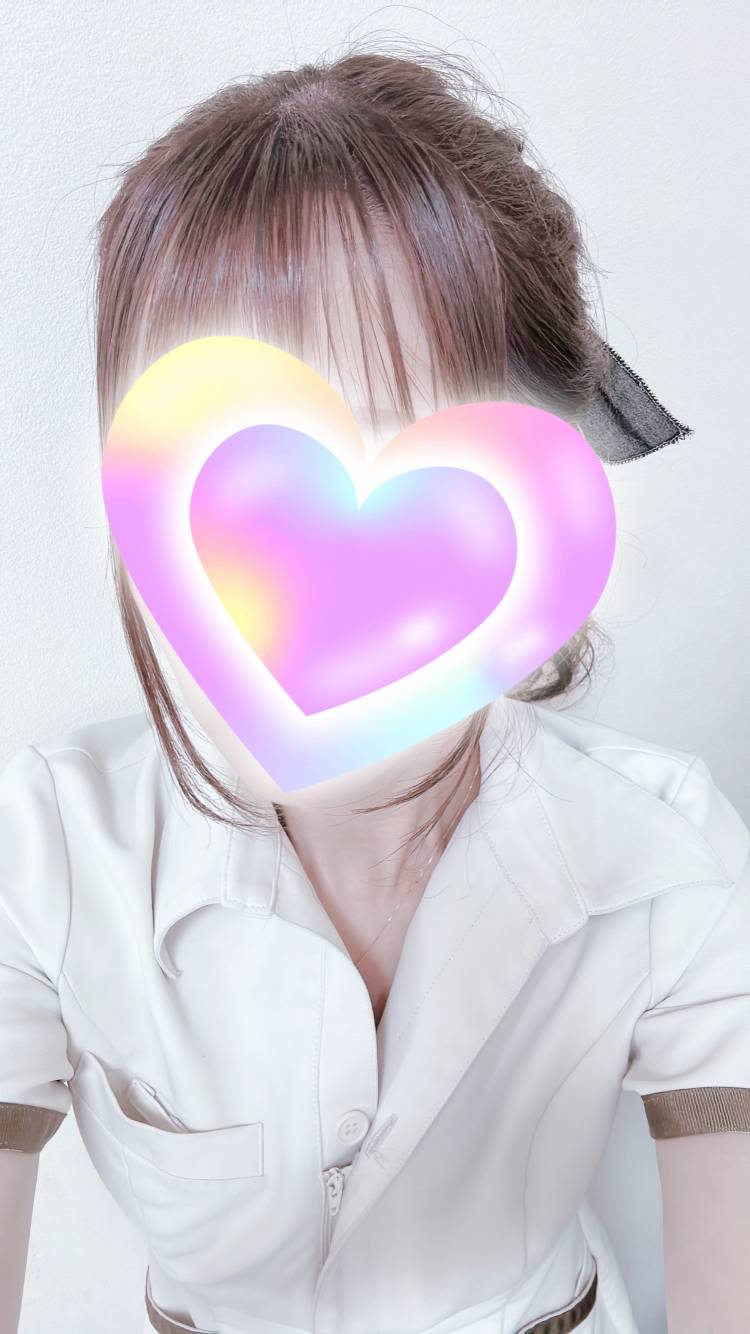 出勤しました╰(*´︶`*)╯♡