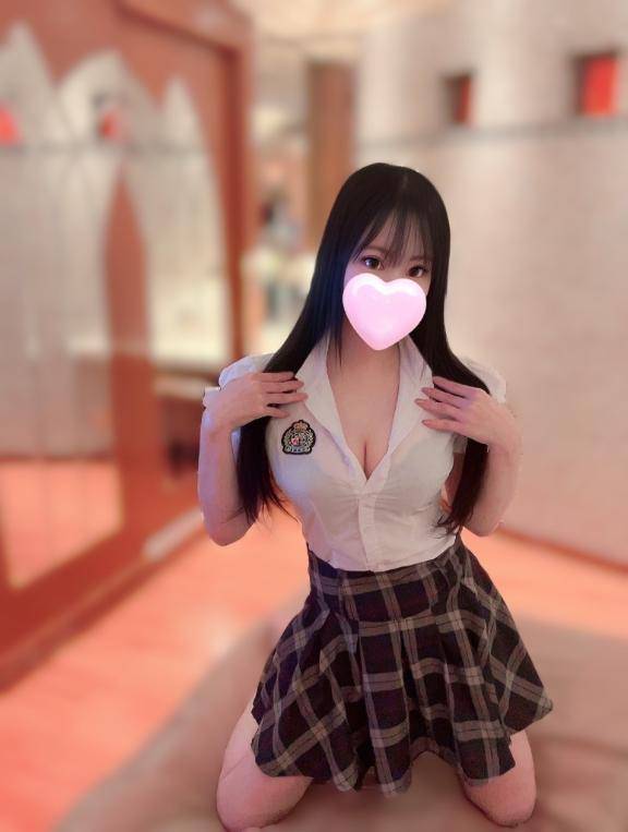さりな　瞬き厳禁！極上美Gカップに目が釘付け♡