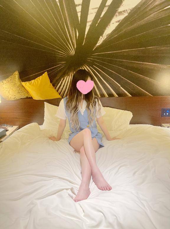 きあら　完全未経験の小顔美少女☆絶対無敵の可愛さ