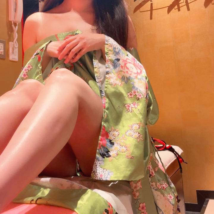 ❤️お兄さんとの初体験は忘れられない❤️