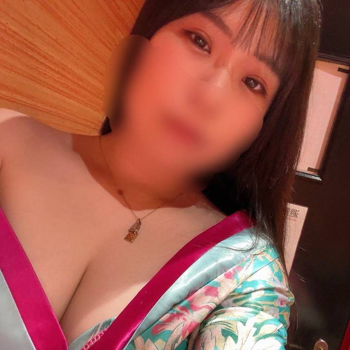 優雅(´｡✪ω✪｡ ` )