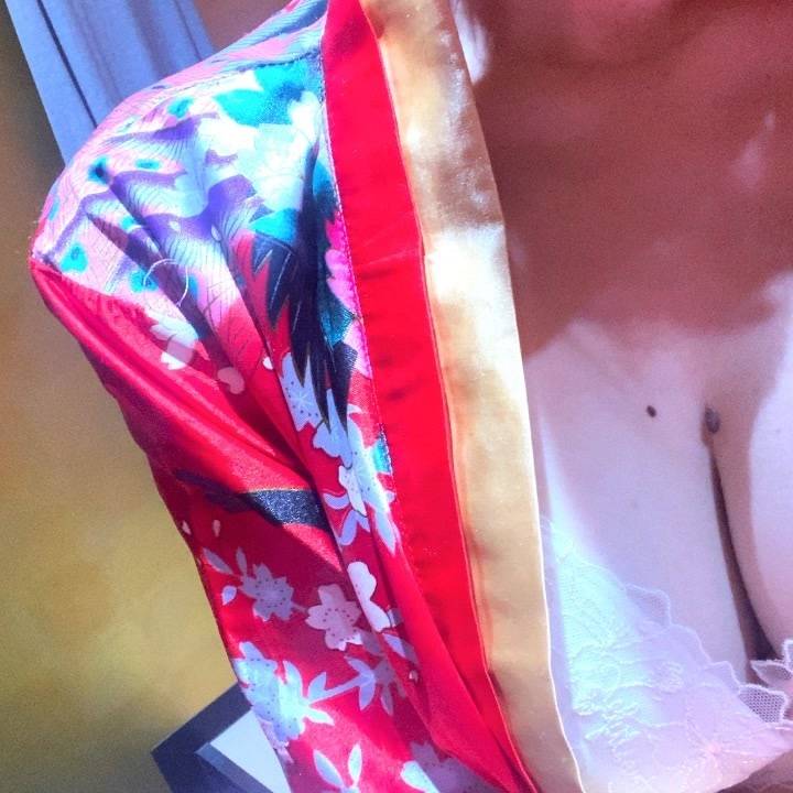 ひらひら(〜¯︶¯)〜