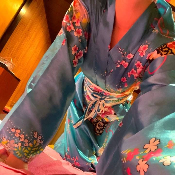 下からほたる様も美しいでつ