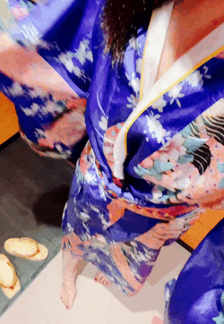 今日の衣装は青♡