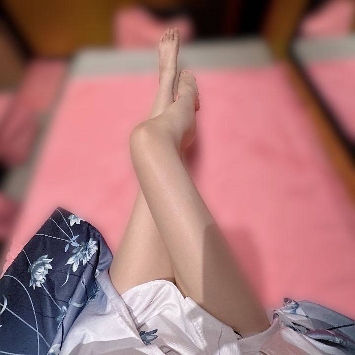 今夜はこの脚でお誘い🤭