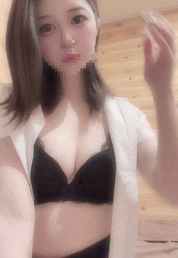 チラ見せ職人👀👏🏻💕✨