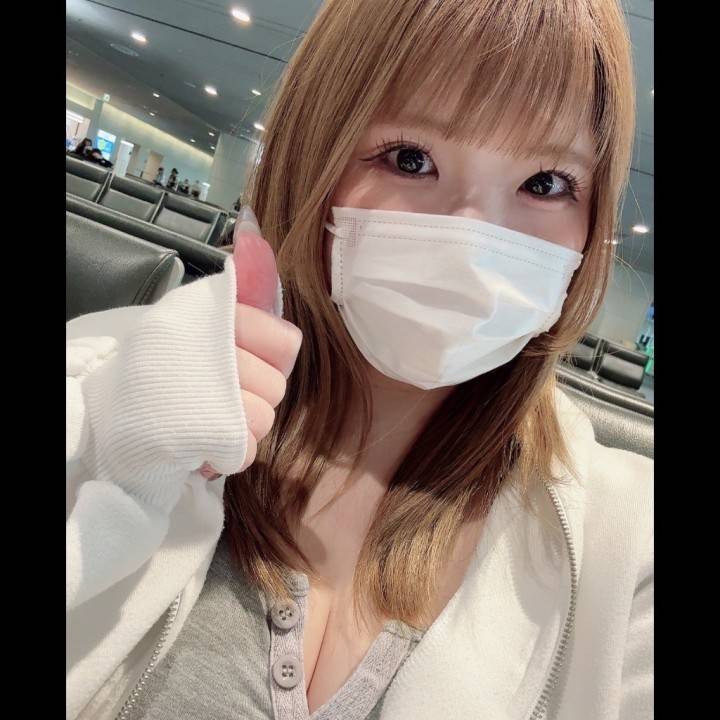 向かってる最中です✈️