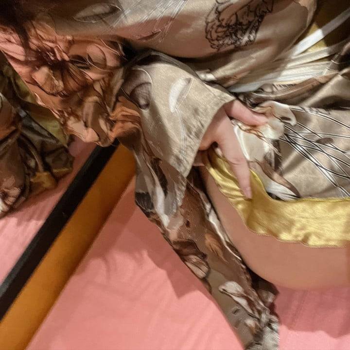お尻が…笑