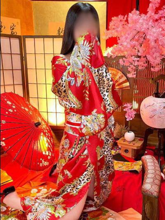 芽依(めい)（乙姫宴）