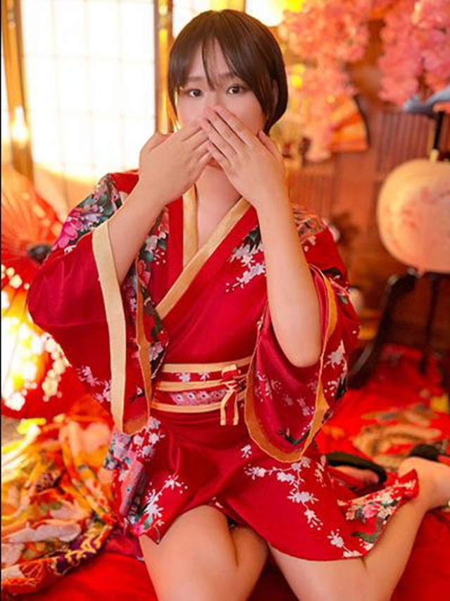 優莉(ゆり)（乙姫宴）