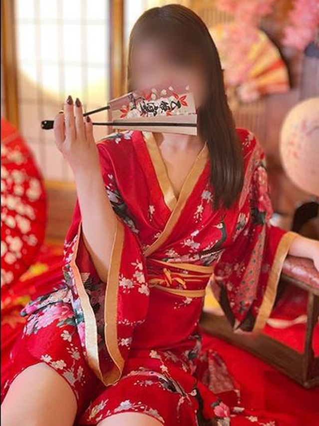 奈々(なな)(乙姫宴)