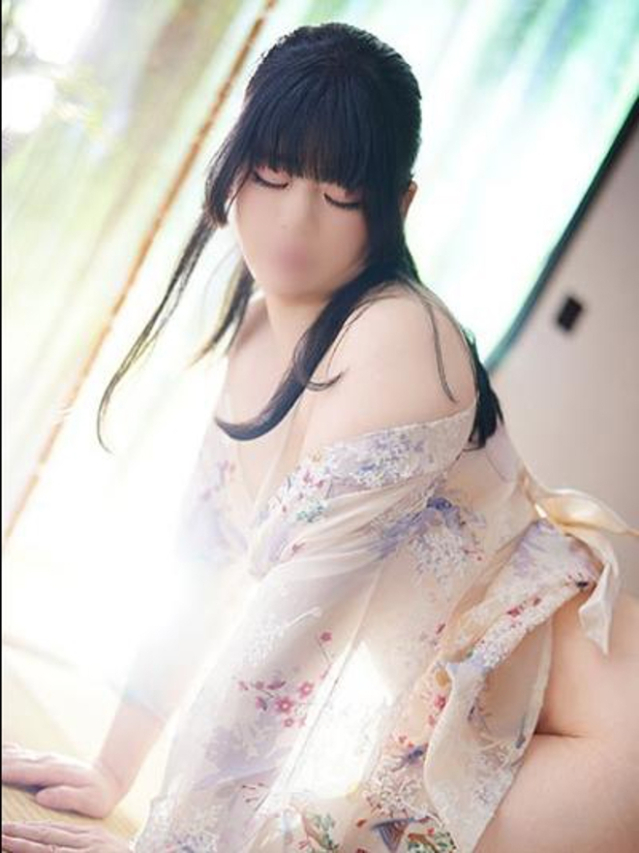 兎衣(うい)（乙姫宴）