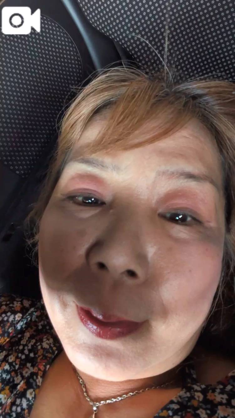 ヤッホ〜(笑)