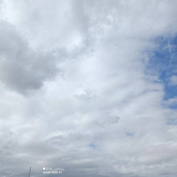 今の空だよ。