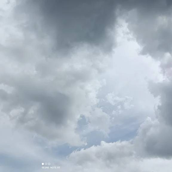 今の空だよ。