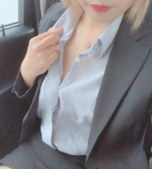 22:00からです❤️🏩