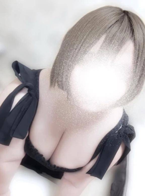 うの（ピーチハニー）