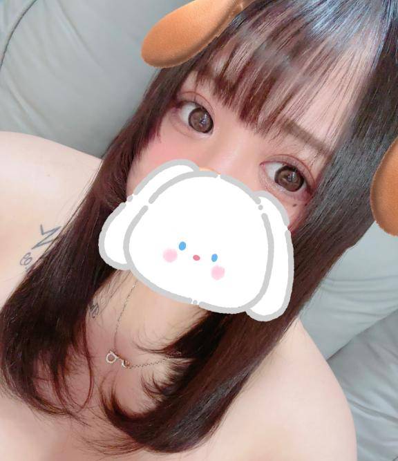 なの【AV女優】（ピーチハニー）