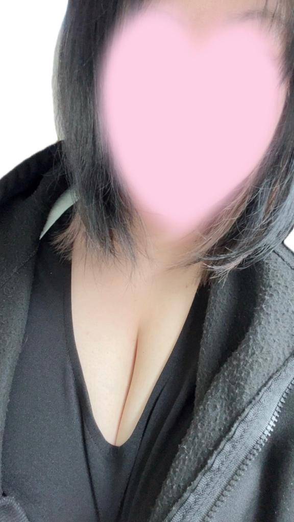 (,,- -,, )?