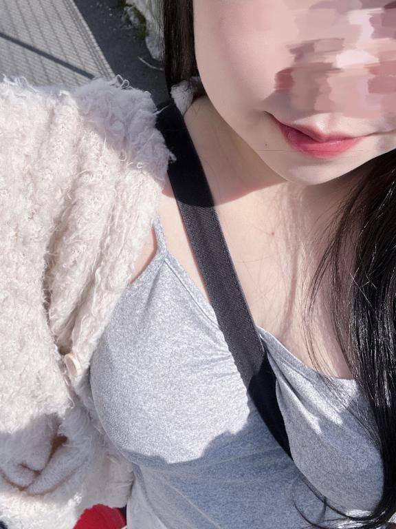 くいこみおっぱい