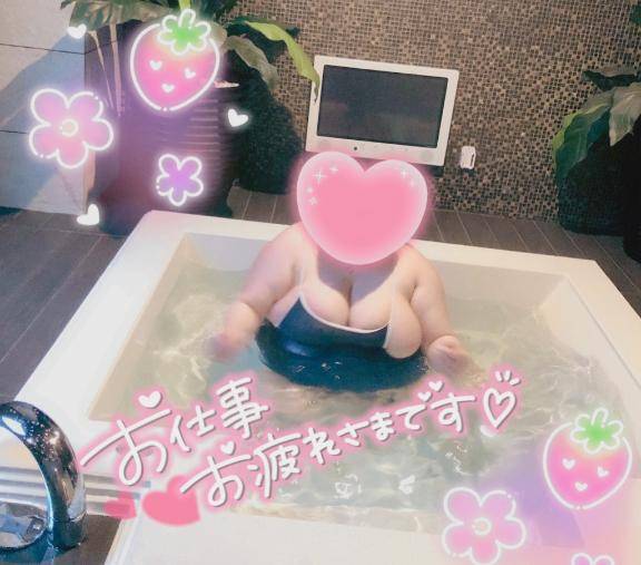 ?甘えん坊さんとおっぱい星人さん??