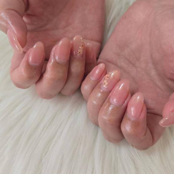 Newネイル??& 20時から出勤?