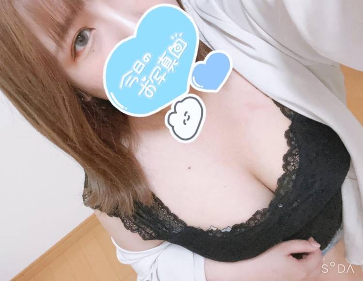 ??濃厚キスで我慢できない??