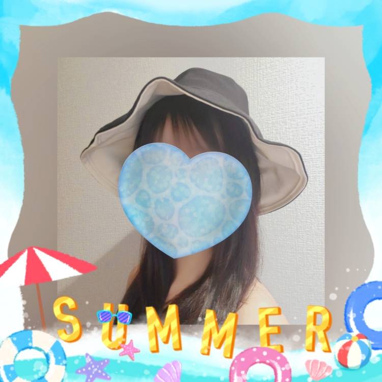 日差しが強すぎて🕶️🌴💙