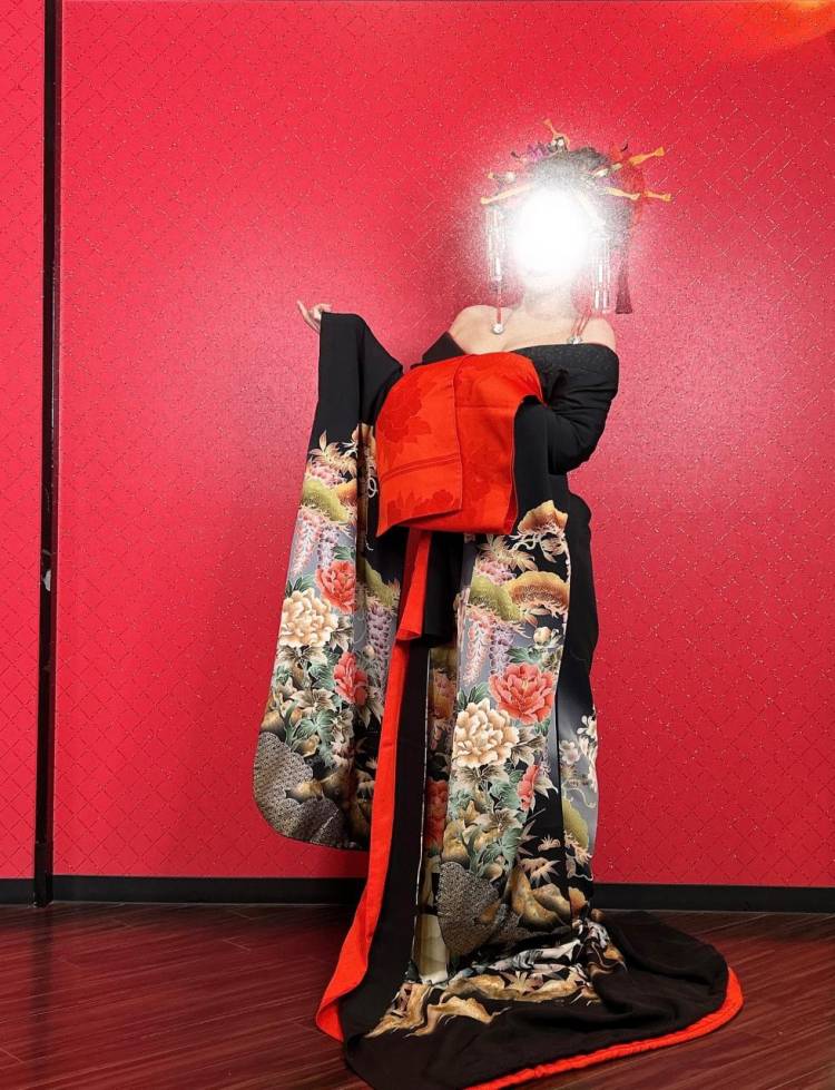 今日は…ガクゥっ♪