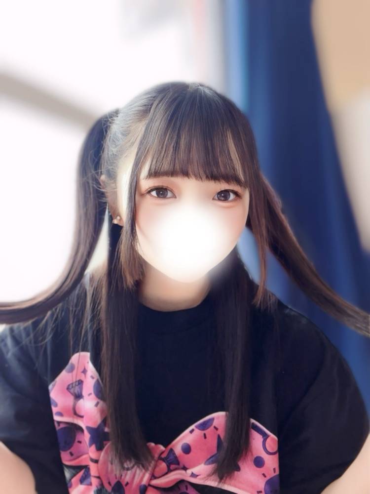 半分ならいい?💕ツインテールは20歳まで?