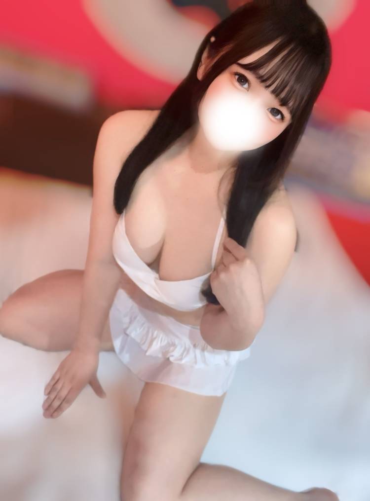 美乳に惹かれて三千里💓