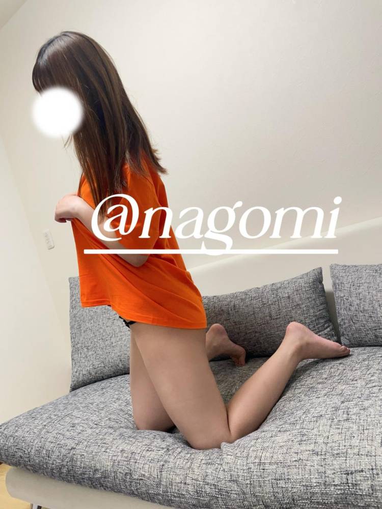 この服の下…実は…