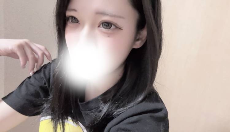 夜🌙ちょっと寂しくなっちゃった🐰