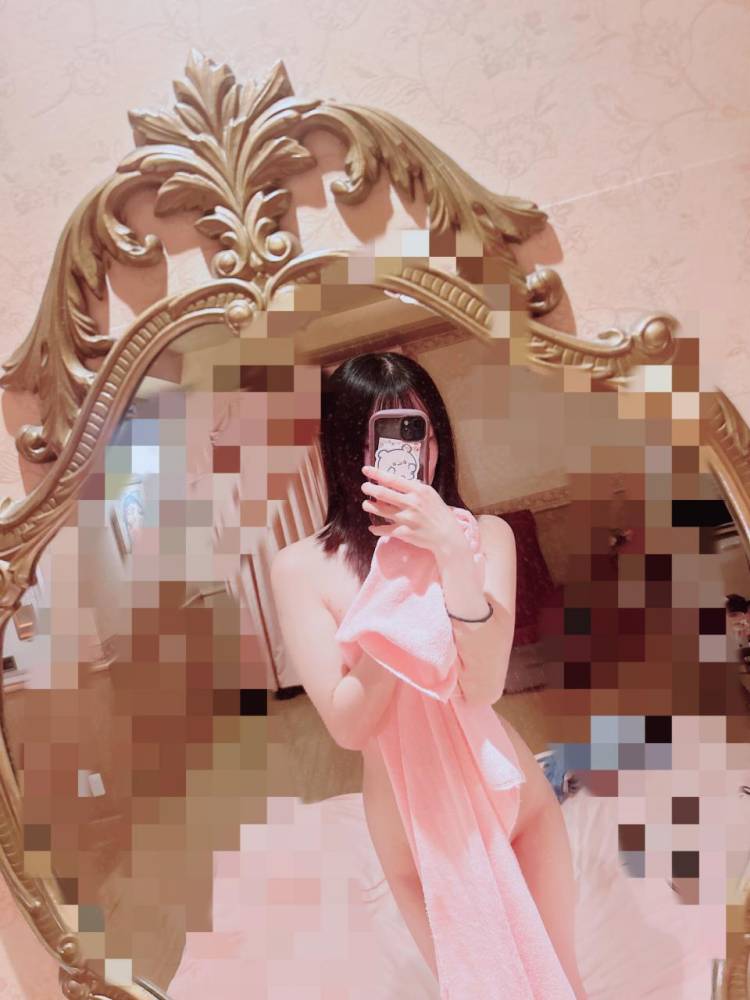 覗いちゃう！？👀🩷