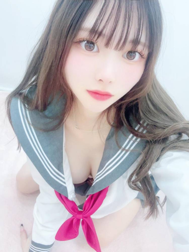 12時～3時出勤してます💞