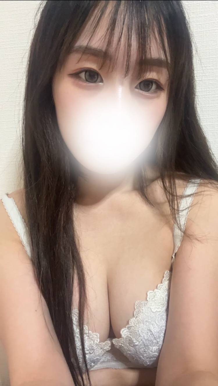 触って欲しいな、、、💭