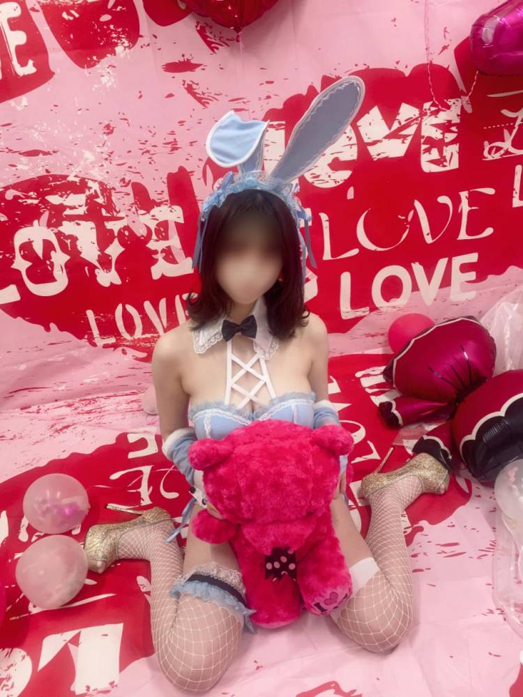バニーガール🐰🤍