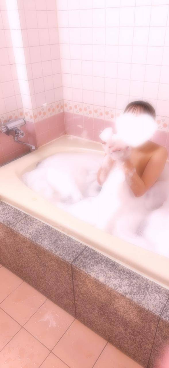 ☆ひな(21)☆現役看護学生をお試し価格で