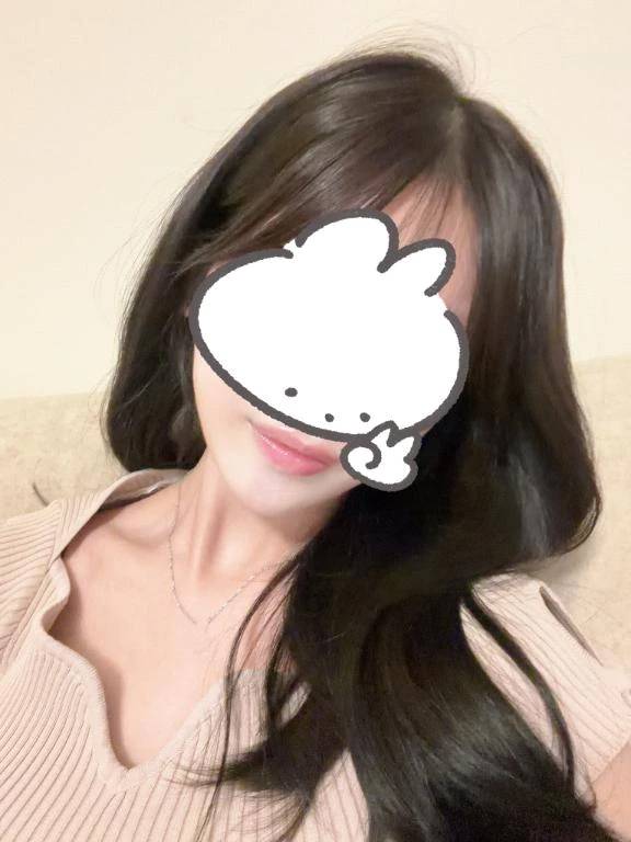 夜更かしするひと~🖐️
