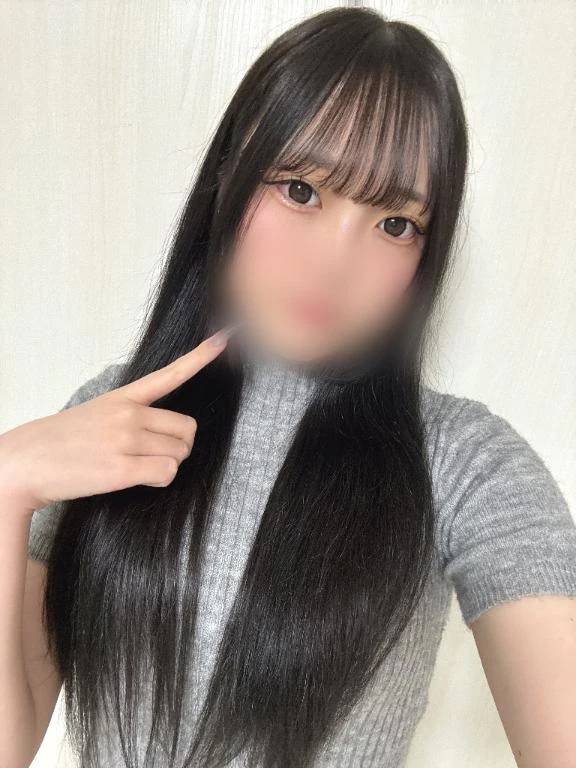 ホテルのベッド、汗と●液でぐっしょりだった
